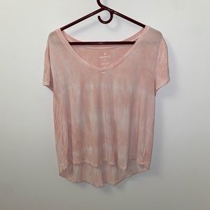pink american eagle t shirt